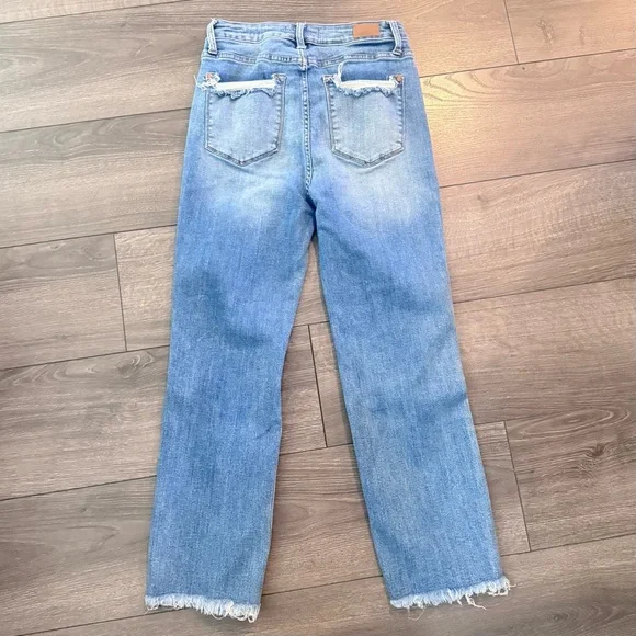 Judy Blue Light Blue Distressed Straight Crop Jeans - Picture 2 of 6